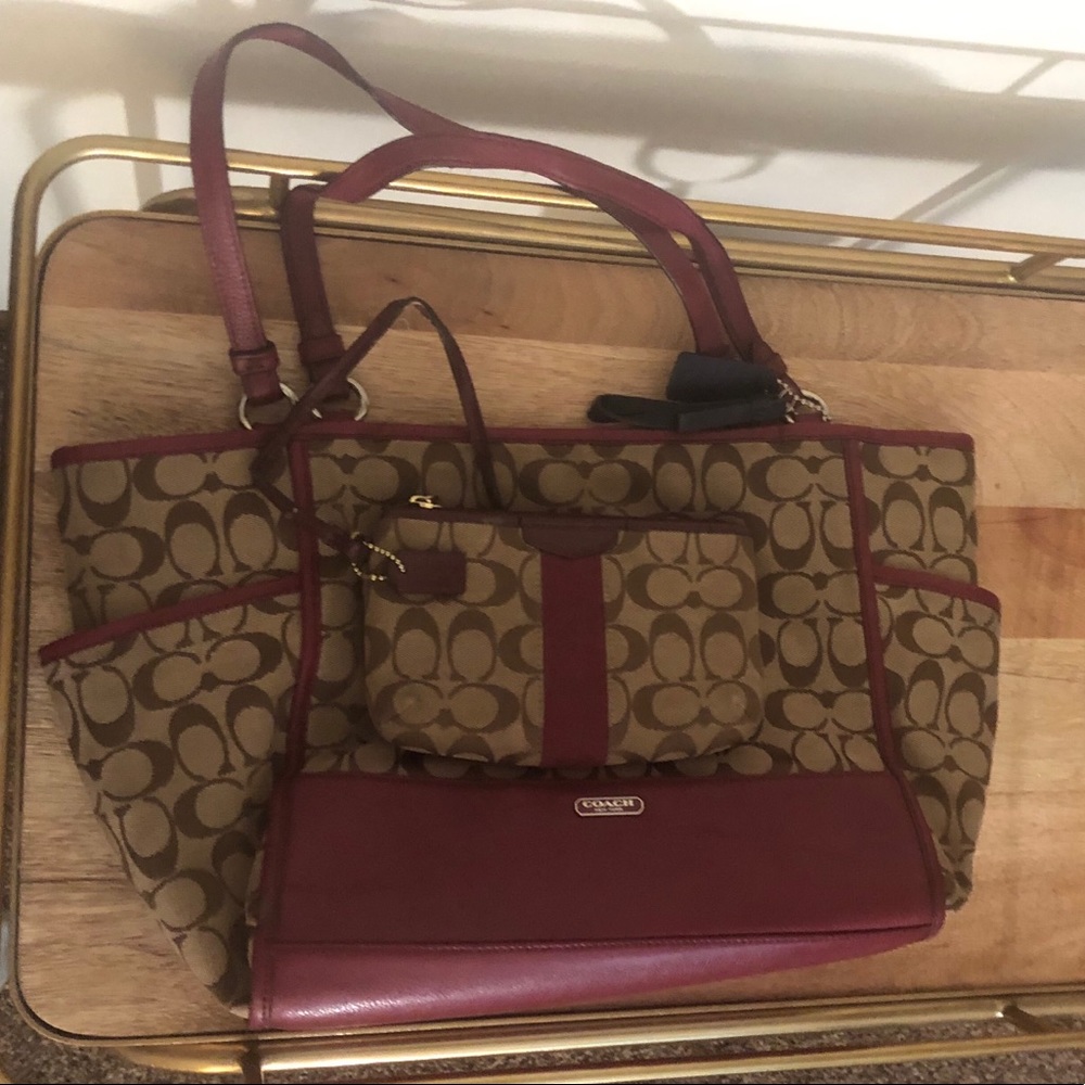 Coach Purse 👜 & Wallet 👝